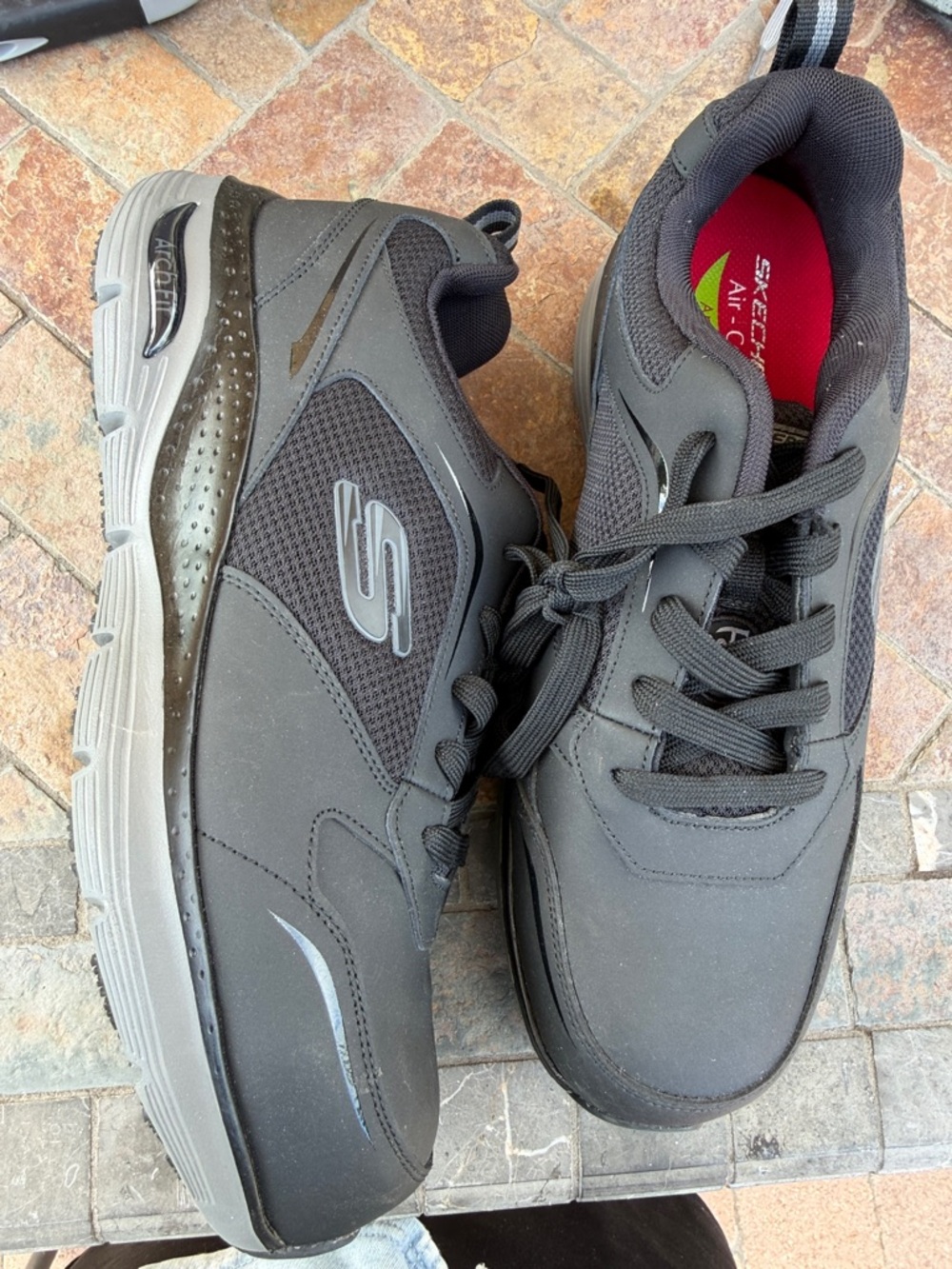 Skechers alloy toe arch sneaker